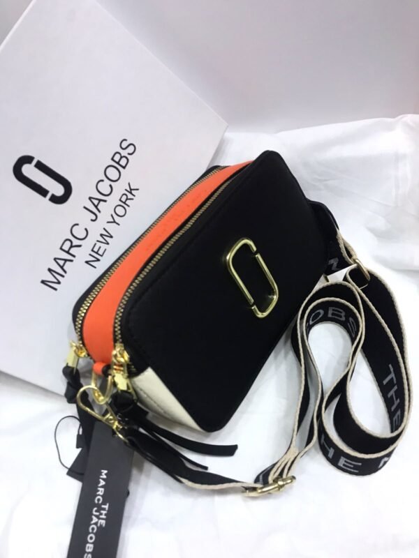 Premium Women’s Crossbody Bag - Elegant Design with Adjustable Strap - Black - Image 3