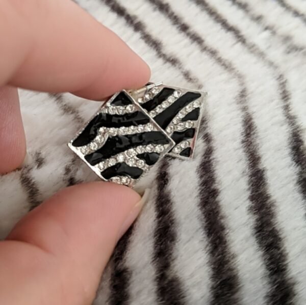 Trendy Zebra Print Earring Hot Selling Antique Studs - Image 2