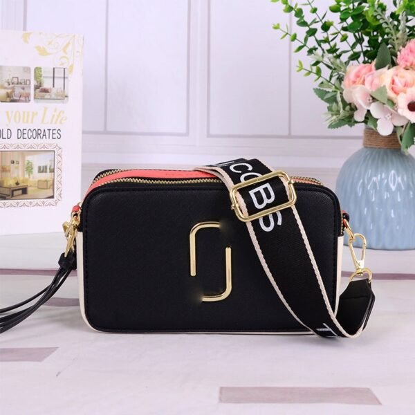 Premium Women’s Crossbody Bag - Elegant Design with Adjustable Strap - Black
