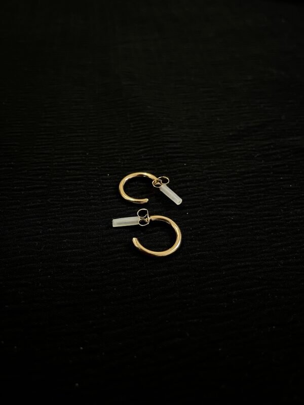 Elegant H&M Gold Hoop Earrings with Minimalistic Design