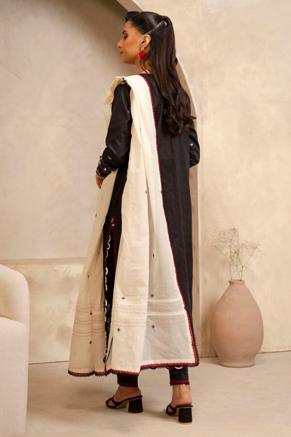 Zellbury Unstitched 3 Piece Embroidered Lawn Collection'2025 - D06 - Image 5