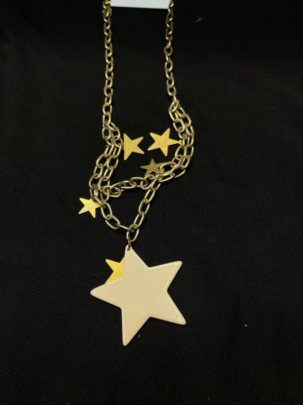 Stylish Gold Chain Star Pendant Necklace for Women – Statement Jewelry