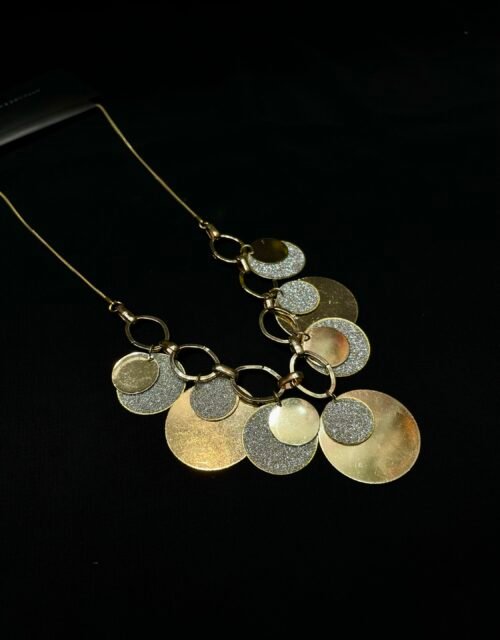 Gold Statement Circle Pendant Necklace for Women – Bold Geometric Fashion Jewelry