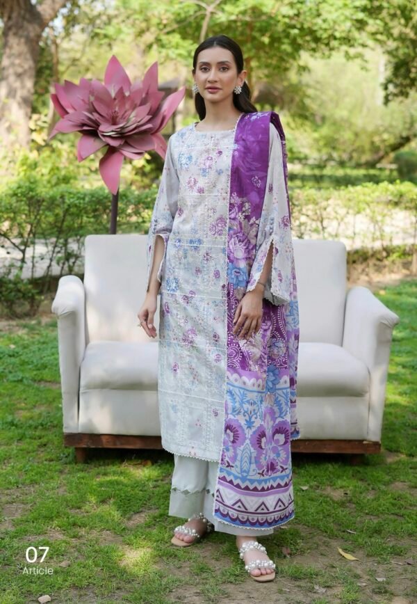 TWINKLING By BINAAS – Embroidered 3 Piece Unstitched EDIT’25 – A07