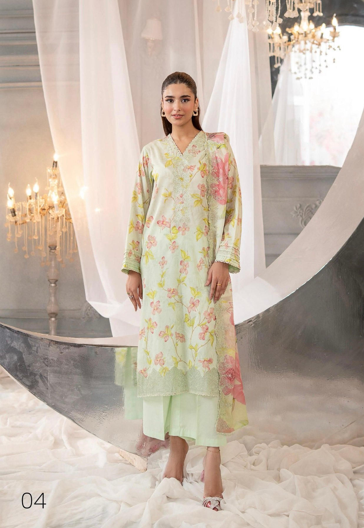 RANG E HAYA by GULL JEE – UNSTITCHED EXCLUSIVE EMBROIDERED LAWN COLLECTION VOL 4 – A4