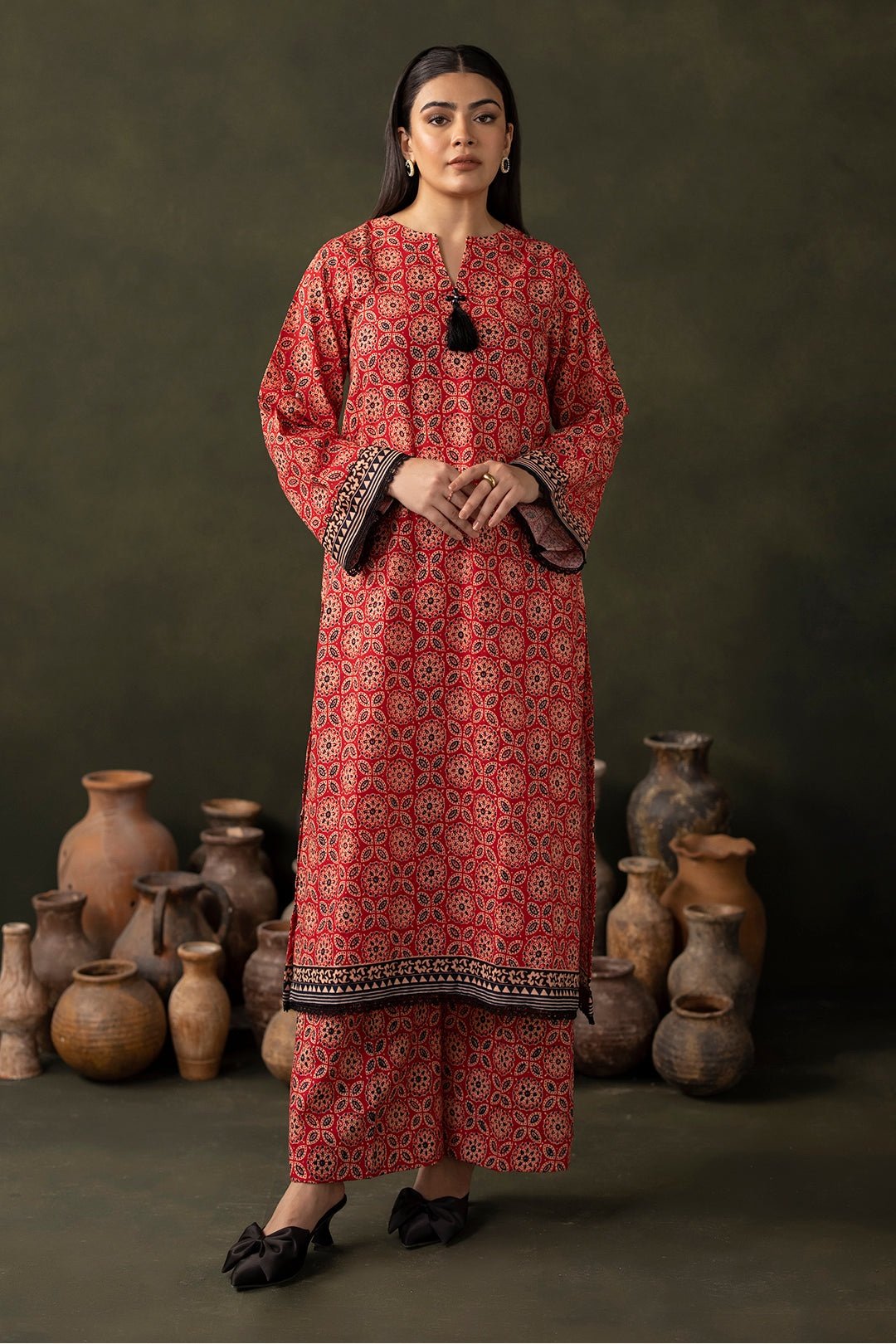 Zellbury Unstitched 2 Piece Printed Khaddar Collection’2025 ( SHIRT TROUSER)- D12 (WUW24X20167B)