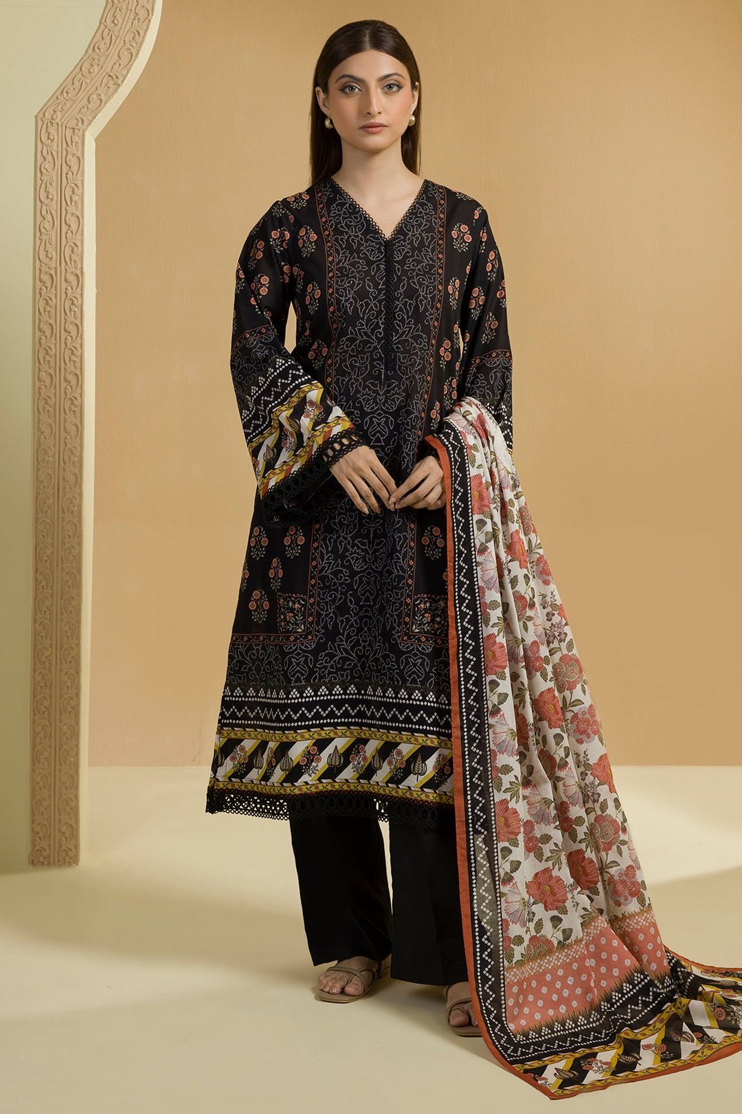 Zellbury Unstitched 2 Piece Printed Lawn Collection ( SHIRT DUPATTA)- D82 (WUS25X25704)