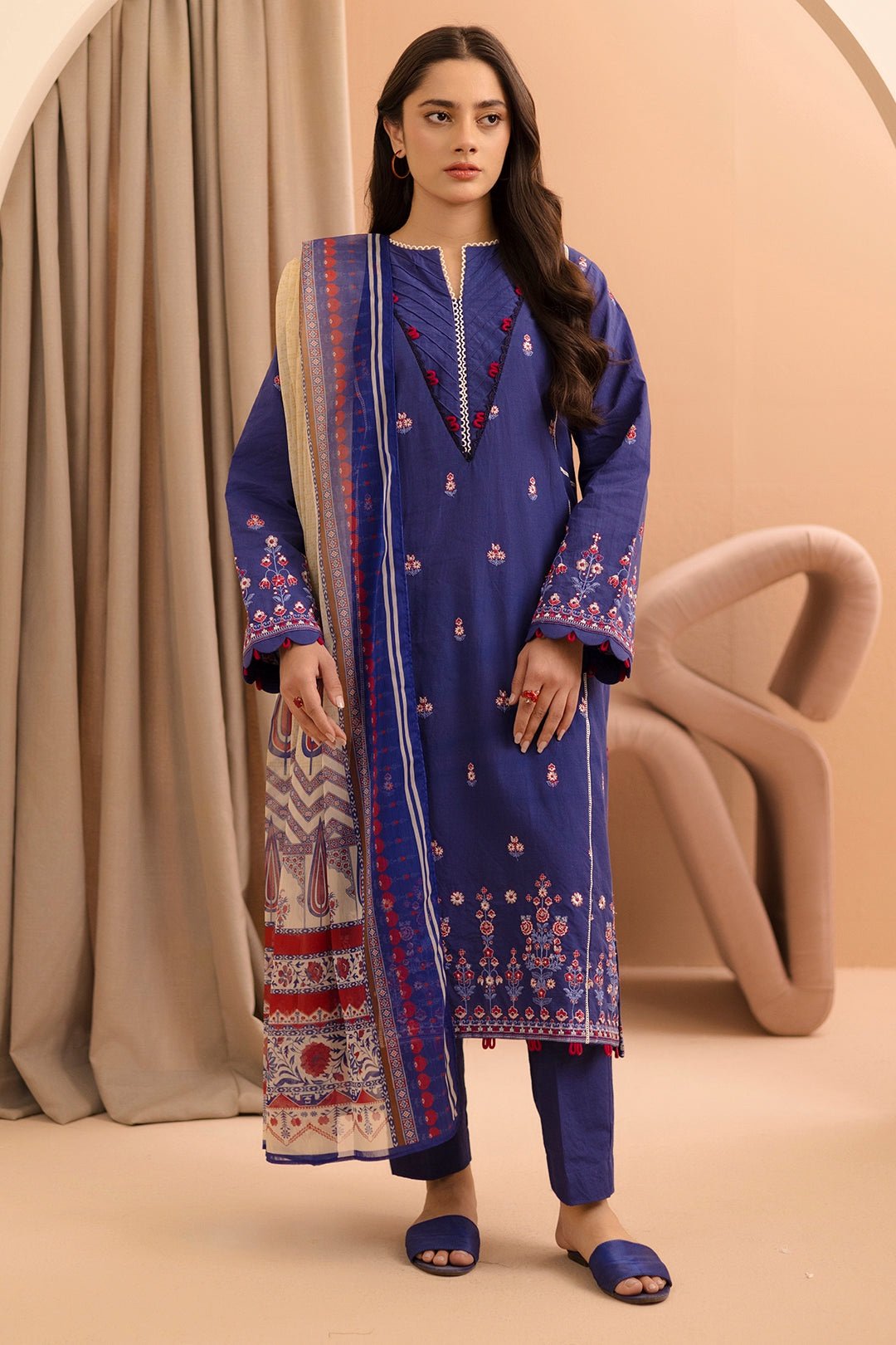 Zellbury Premium Unstitched 3 Piece Embroidered Lawn Collection - D61 (WUS25E30070)