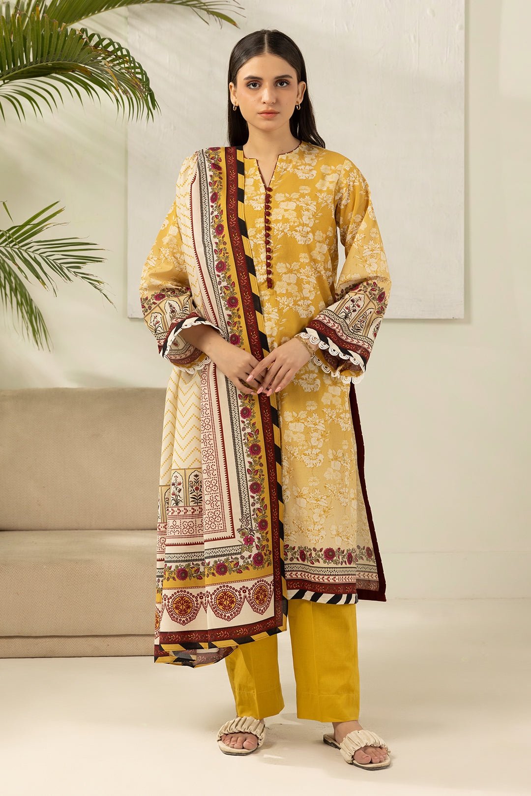 Zellbury Premium Unstitched 3 Piece Printed Lawn Collection - D147 (WUS26X30623)