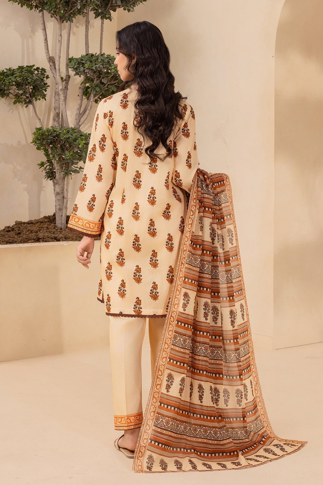 Zellbury Premium Unstitched 3 Piece Printed Lawn Collection - D152 (WUS26X30876) - Image 2