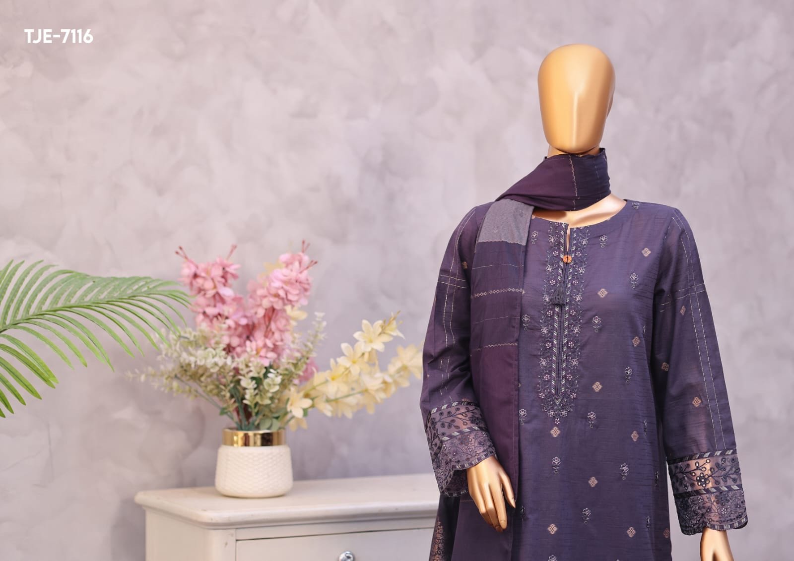 Turkish Jacquard By HZ Textile - Embroidered Jacquard Unstitched 3 Piece Suit Collection - A01 - Image 3